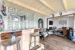 Photo 30- click for photo gallery